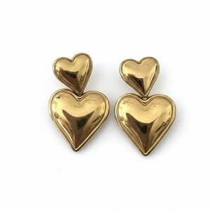Gold tone heart earrings